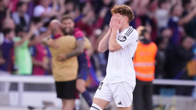 Víctor Muñoz tuvo una falla clave en El Clásico contra Barcelona y luego de su debut, ha sido fuertemente criticado en redes sociales