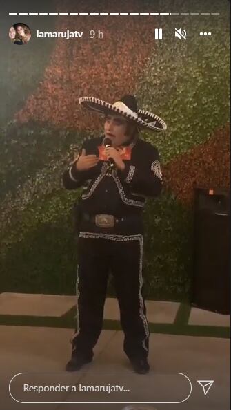 imitador de Vicente Fernández.