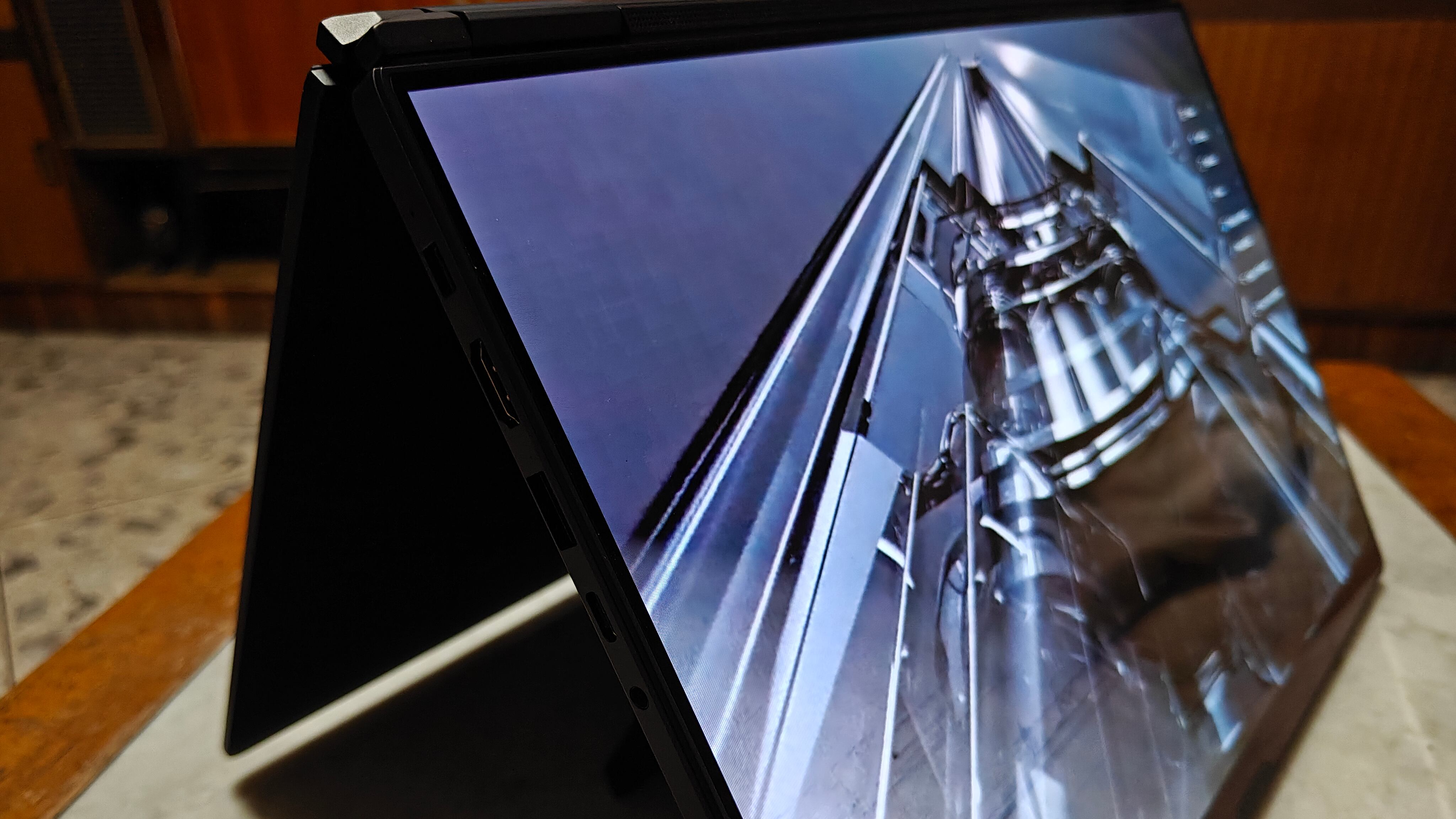 Reseña de ASUS ROG Zephyrus Duo: una de las mejores laptops gamer del momento