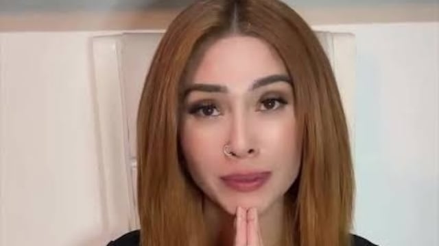 Nadia de la Rosa conductora