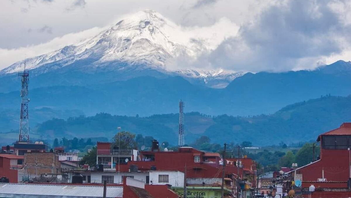 Pico de Orizaba cubierto de nieve