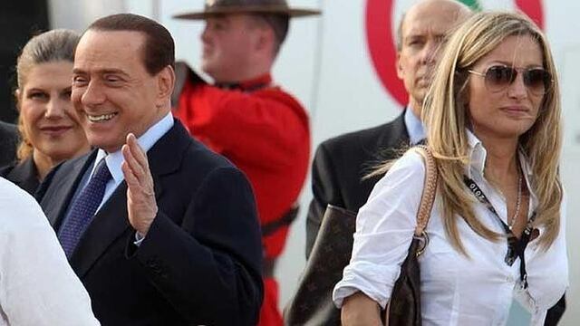 Arrestan a íntima amiga de Berlusconi con 24 kilos de cocaína
