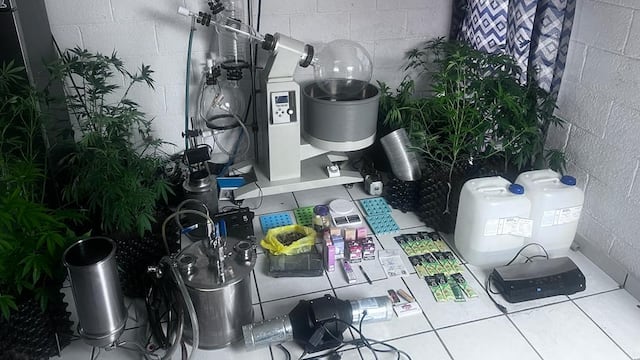 Desmantelan narcolaboratorio de drogas sintéticas y golosinas con marihuana en Ecatepec
