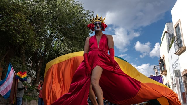 Asistentes a la Marcha LGBT.