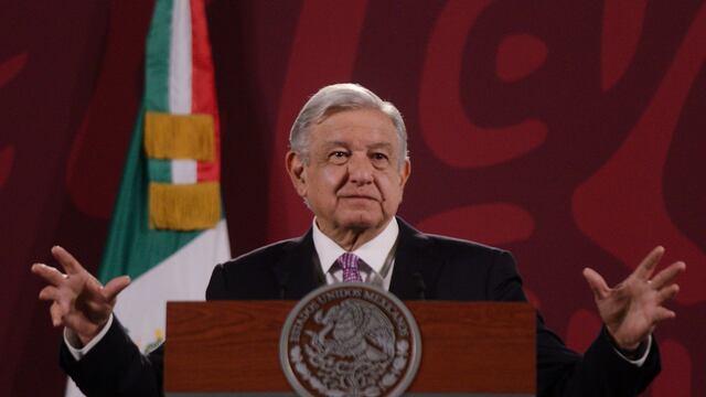 AMLO anuncia Plan B para reforma electoral