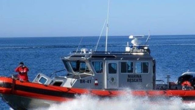 Marina rescata a 27 niños en el mar de Sinaloa