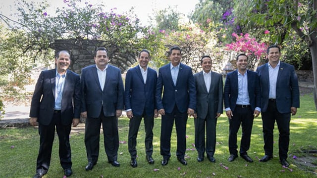 Durante la reunión se recordó que los gobiernos panistas contribuyen a generar el 45 por ciento de los nuevos empleos que se generan en México.