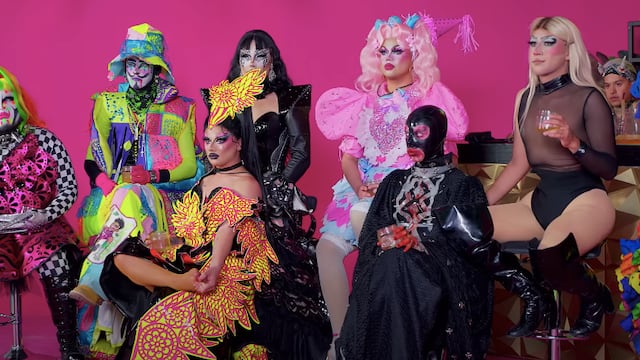 Productores regañan a participantes por usar términos en inglés