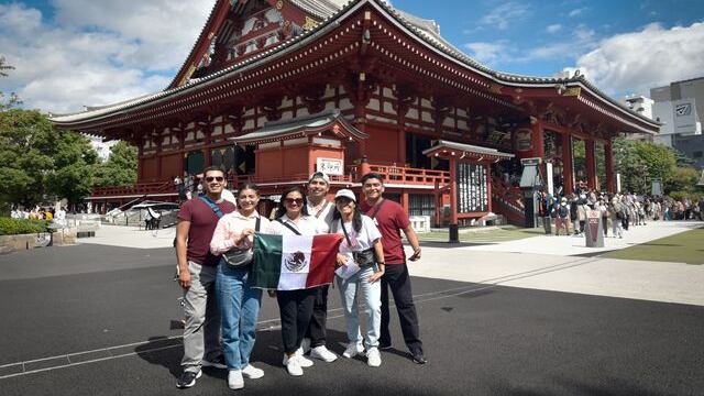 Ballet Folklórico de la BUAP en Kioto, Japón
