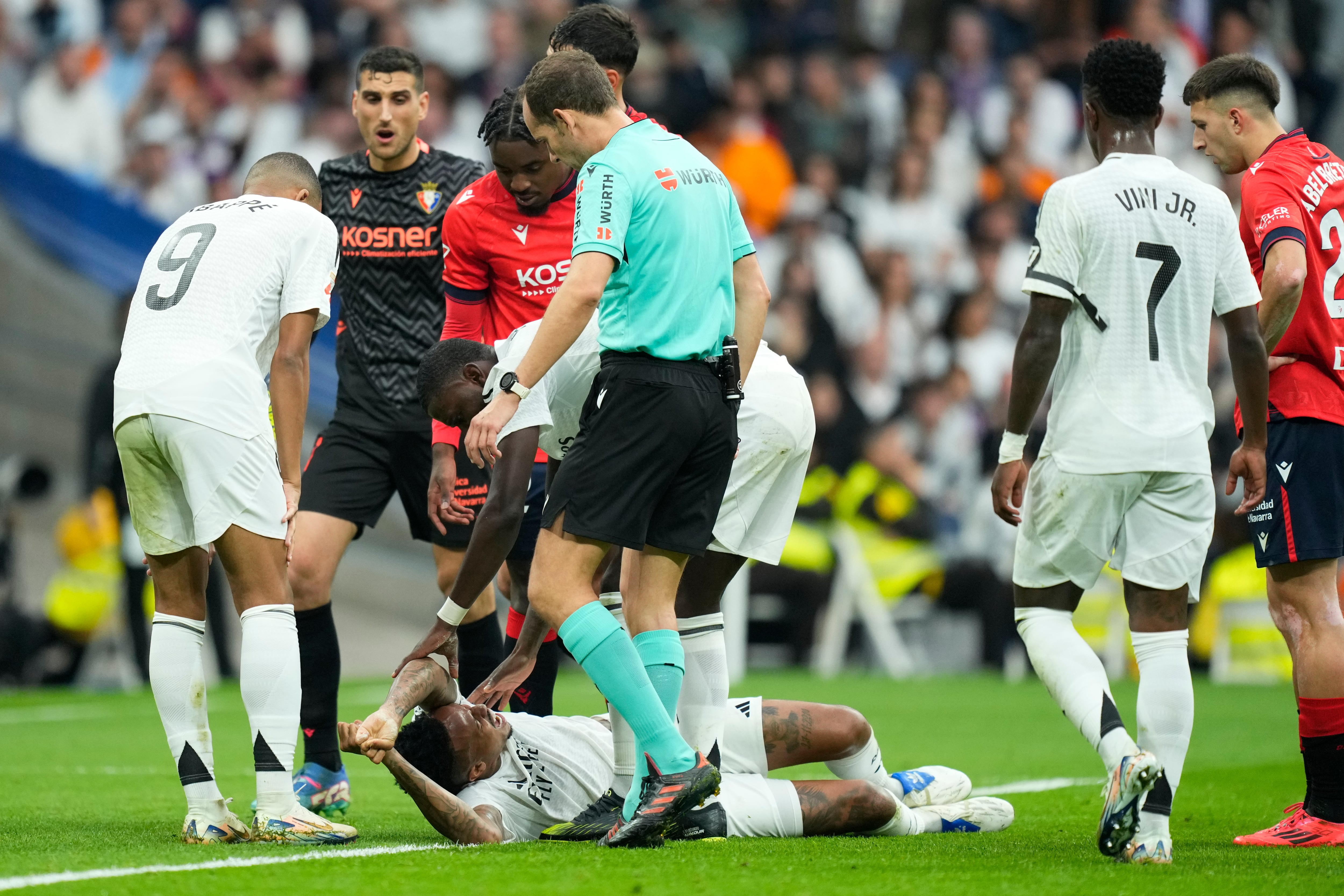 Eder Militao se lesiona en partido del Real Madrid