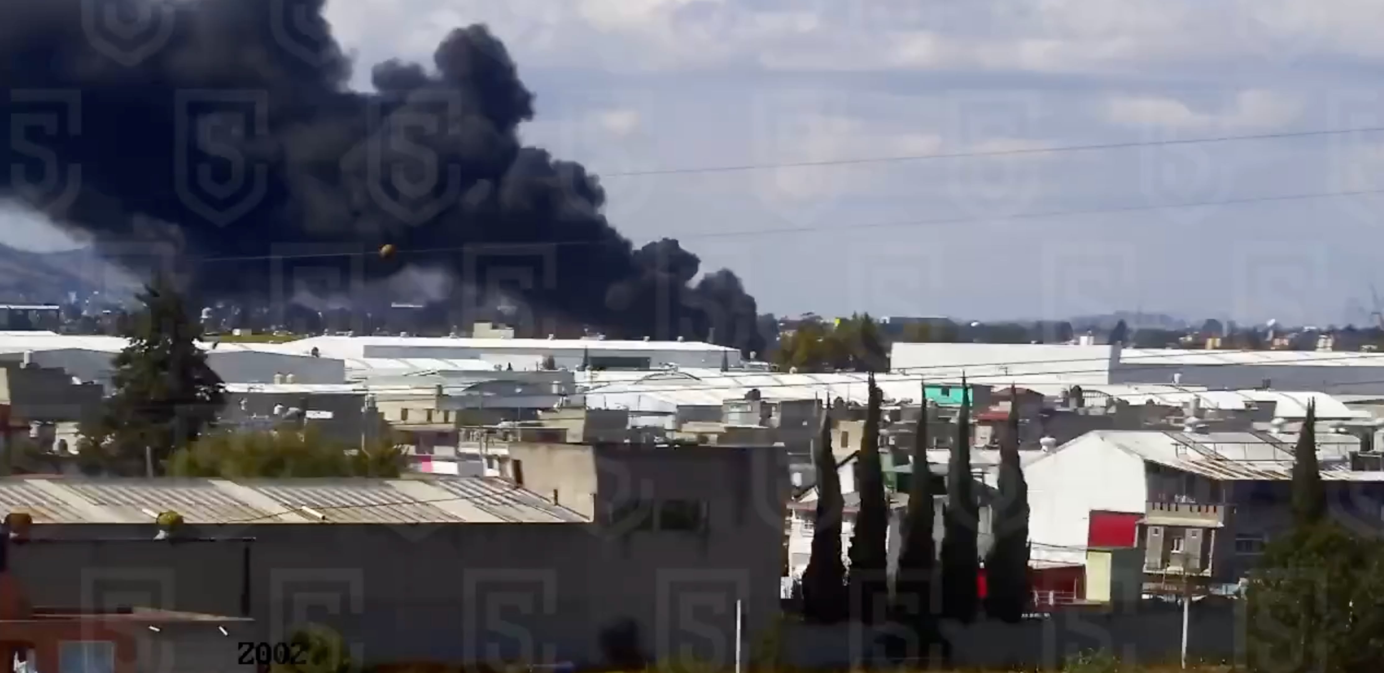 Accidente aéreo: avioneta cae en Toluca, Edomex