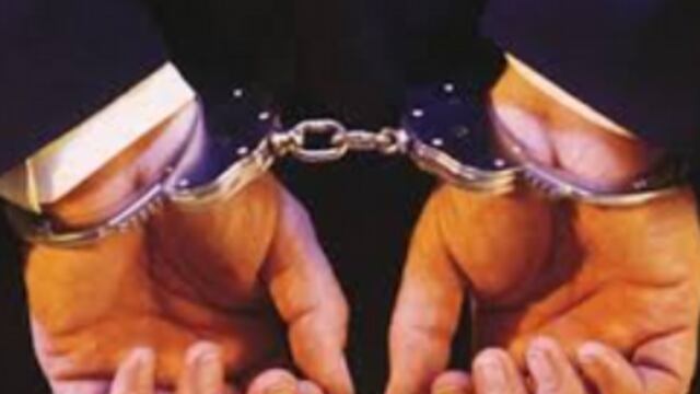 Metamos a la cárcel a los corruptos que propiciaron las malas construcciones en el país,