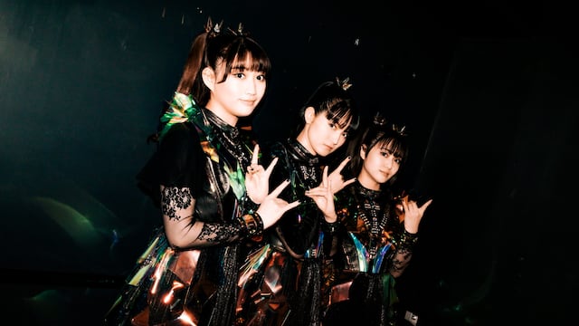 Babymetal con Momometal