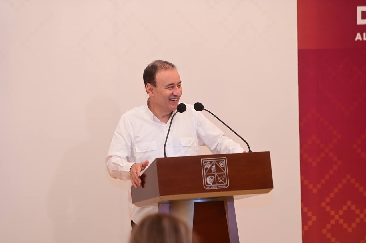 Alfonso Durazo evitara gasto de cinco mil millones de pesos por renegociación de deuda.