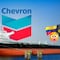 Flota de Chevron zarpa a Venezuela para llevar petróleo a Estados Unidos