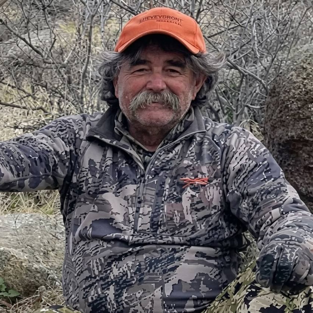 Cazador Ernie Dosio muere tras ser aplastado por elefantes en Gabón