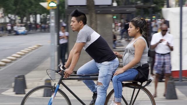 Mujer embarazada en CDMX.