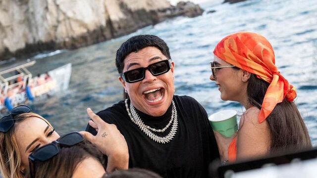 Eduin Caz en Cabo San Lucas