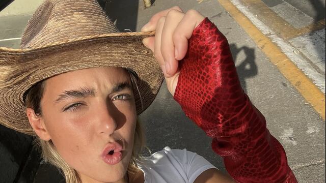 Esposa de Santiago Gimenez exige justicia para Valentina Gilabert