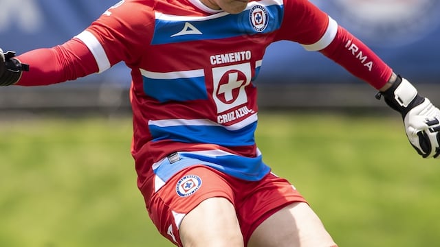 Jersey de portero del Cruz Azul causa sensación