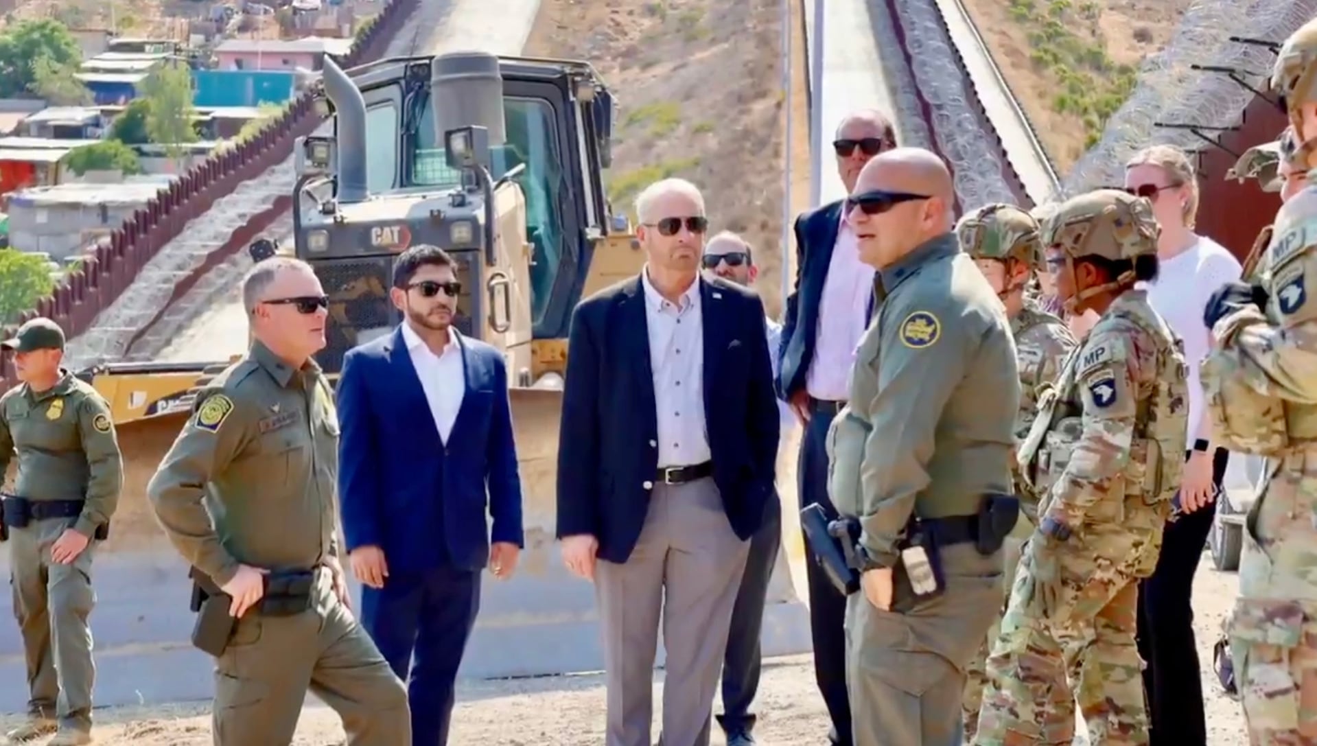 Ronald Johnson presume logros en 90 días en el cargo
