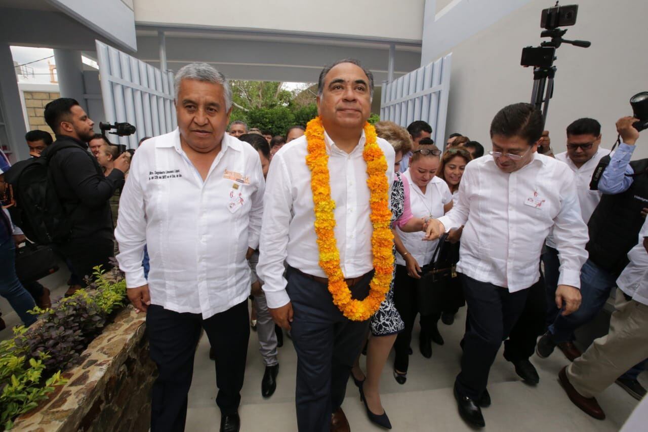 Regresaron a clases más de un millón de alumnos.