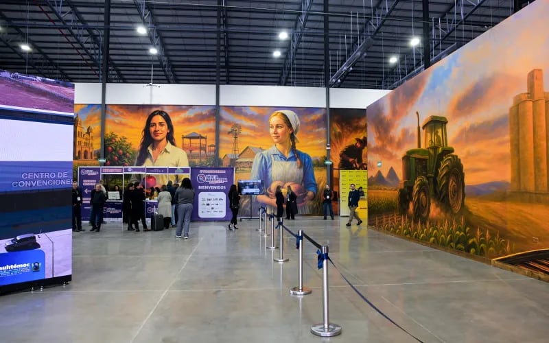 Maru Campos inaugura Centro de Convenciones que impulsará el desarrollo en Cuauhtémoc.