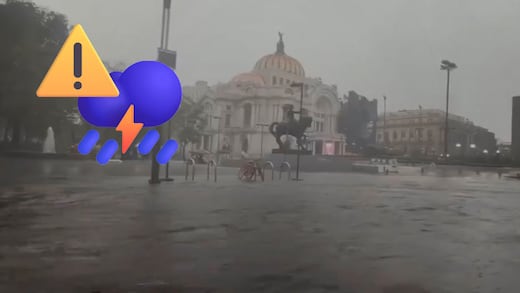 Inundaciones en CDMX colapsan zona de Bellas Artes y Alameda Central
