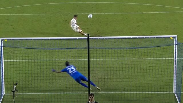 Luka Romero falla penal