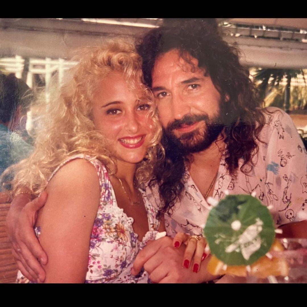 Marco Antonio Solís y su esposa, Cristian Solís