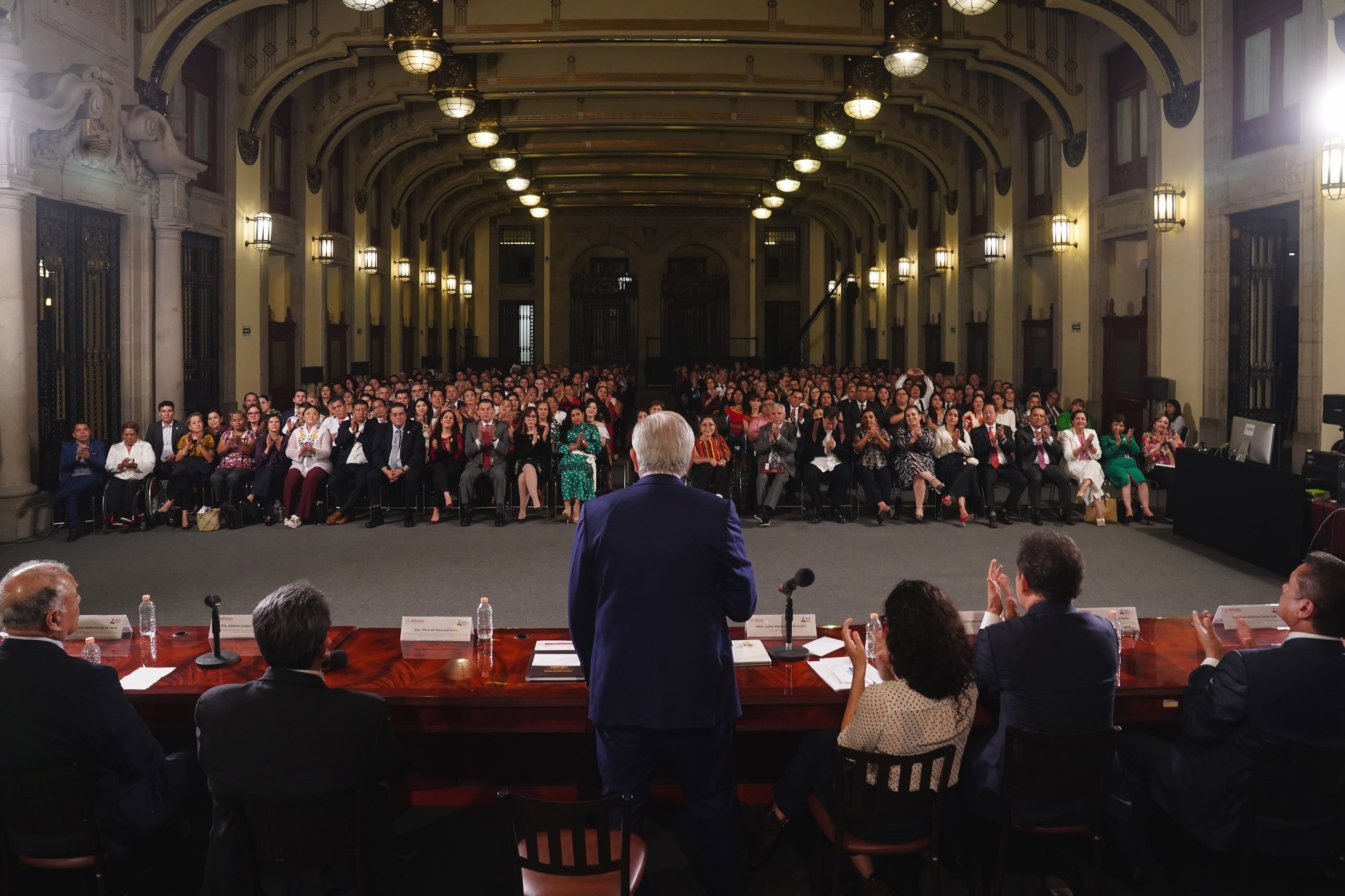 AMLO y la reunión en Palacio Nacional del 30 de abril de 2024