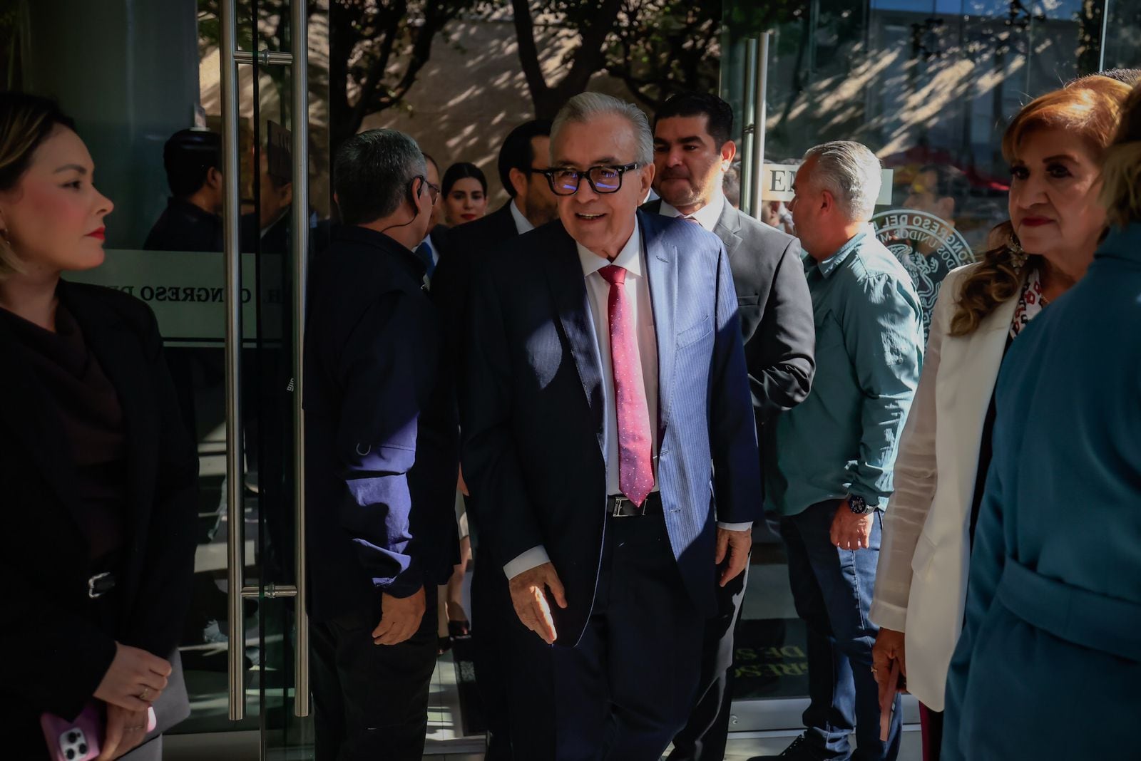 Ruben Rocha se reúne con diputados para informar sobre su Cuarto Informe de Gobierno.