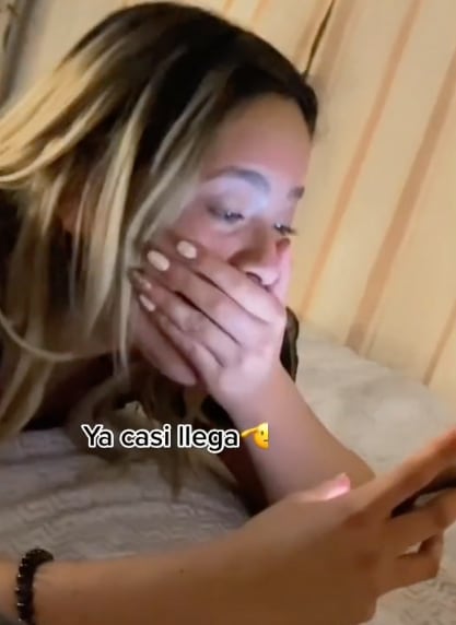 Encuentra el amor en un chófer de Uber Moto