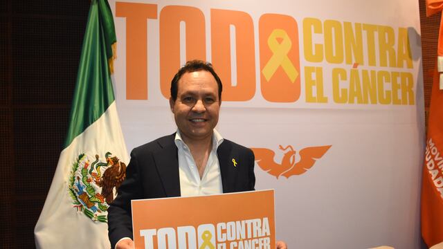 Clemente Castañeda presentó la iniciativa “infancias libres de cáncer” en la Cámara de Senadores