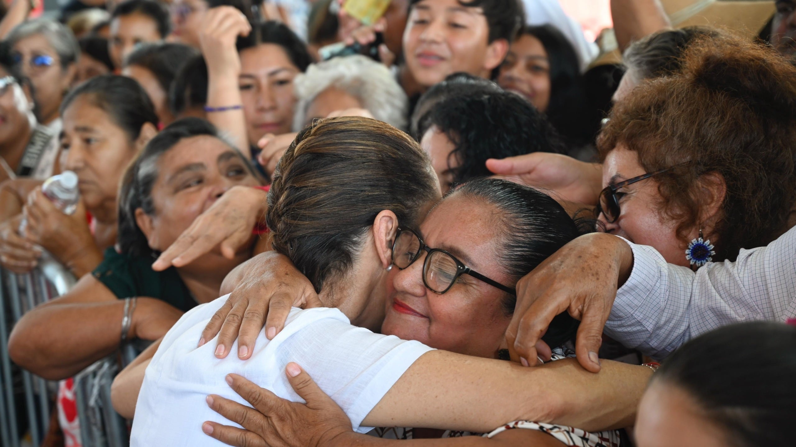 Desde Campeche, Claudia Sheinbaum agradece el cariño ciudadano: “Nada detiene a nuestra patria”