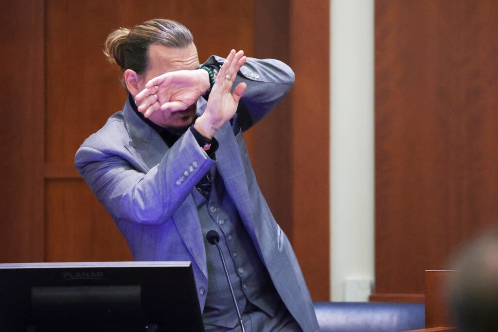 Johnny Depp durante el juicio
