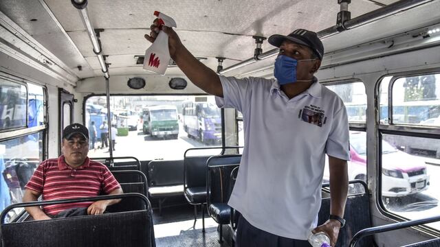 Mexicanos previenen coronavirus.