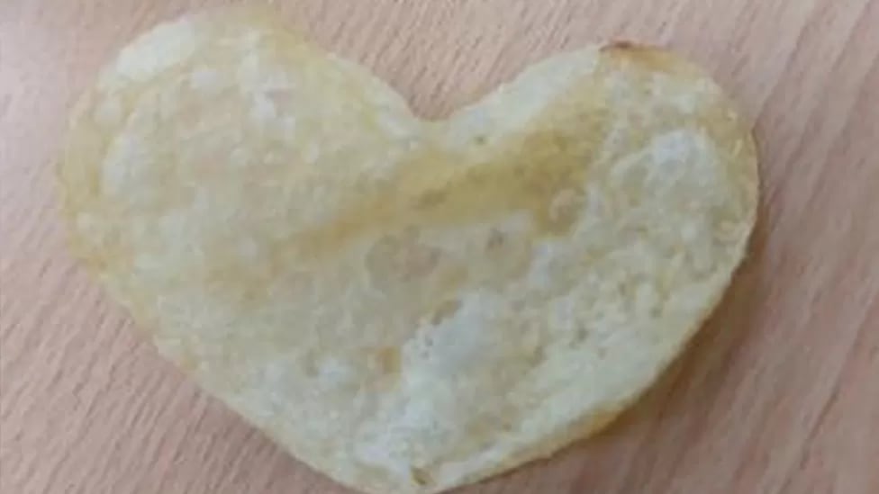 Papa frita en forma de corazón