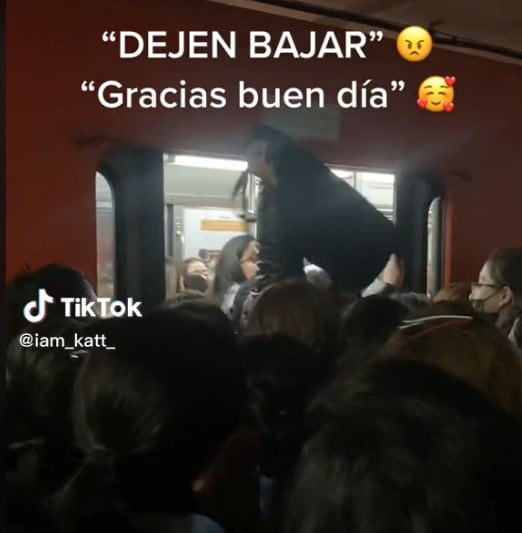 Pasajera del metro es viral en TikTok