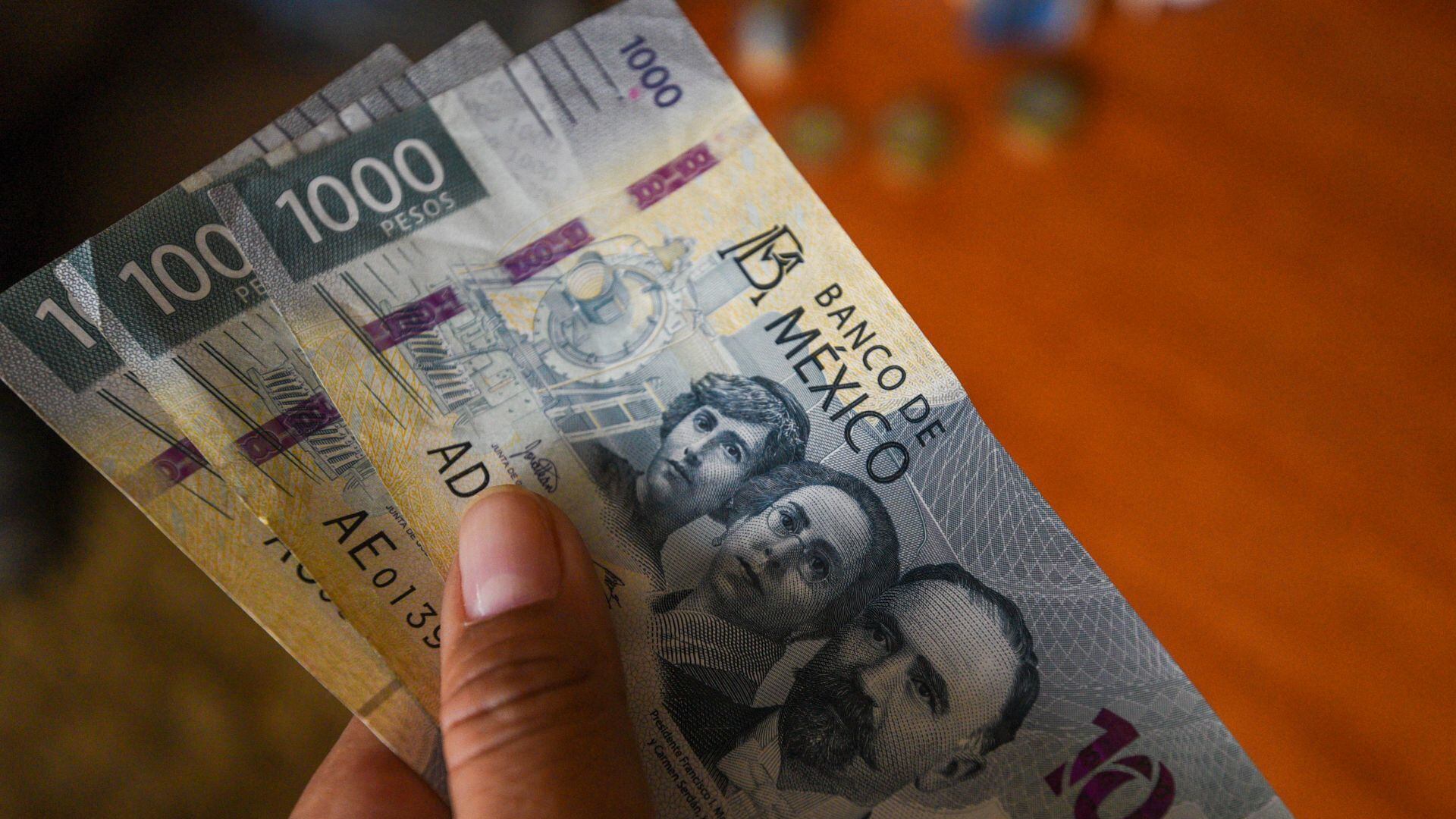 ¿Cuándo anuncian el aumento al salario mínimo 2023? AMLO confirma incremento del 20% a partir de esta fecha