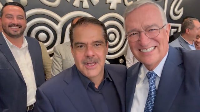 Javier Alatorre y Ricardo Salinas Pliego se burlan de las críticas de AMLO