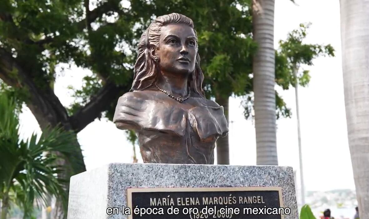 Busto de María Elena Marqués