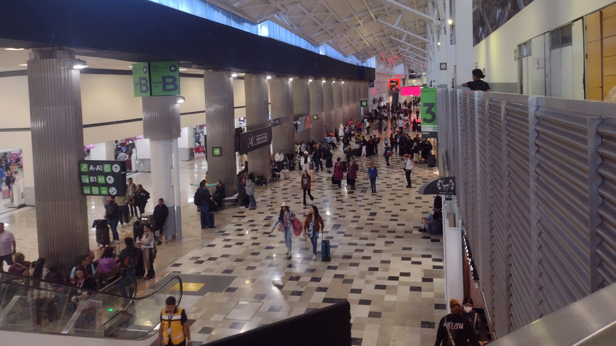 ¿Qué pasó en los aeropuertos hoy 19 de julio? AICM y aeropuerto de Cancún también fallaron y dejaron varados a cientos de usuarios; servicio ya fue restablecido