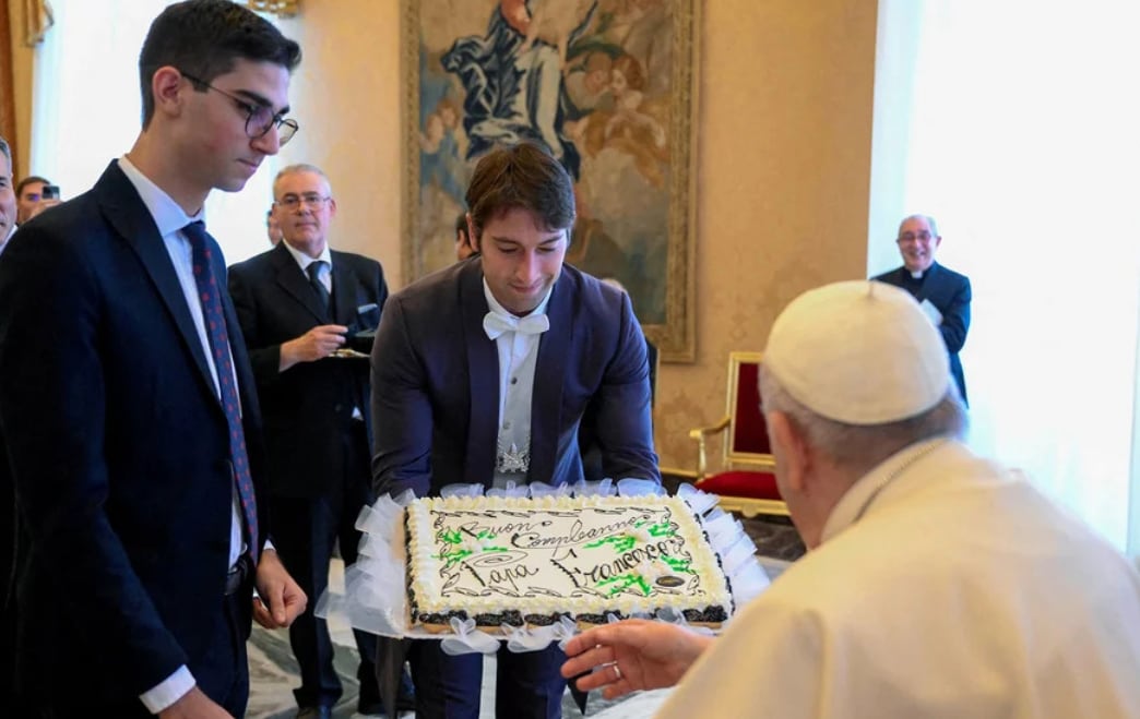 Papa Francisco celebra su cumpleaños 86