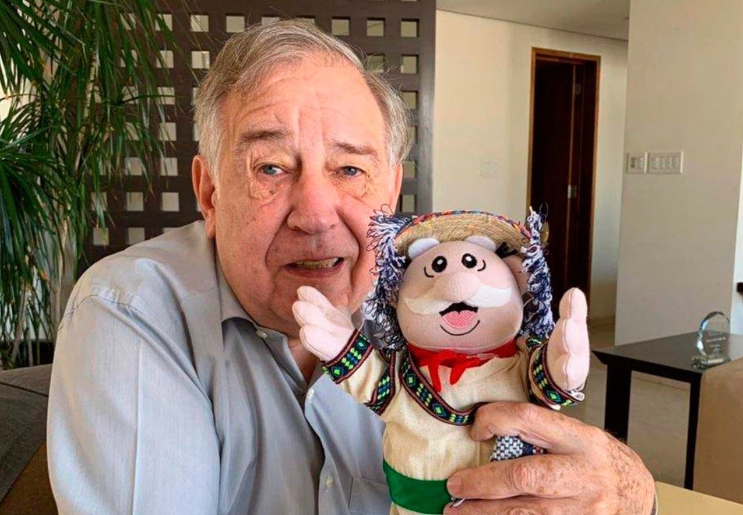 Víctor González Torres, el Dr. Simi