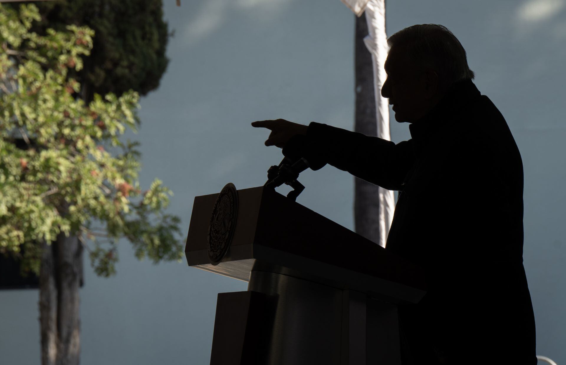 Andrés Manuel López Obrador, presidente de México, anunció que el Viaducto elevado que se construye en Tijuana terminará en tiempo y forma