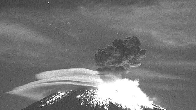 Popocatépetl inicia el 2023 con fuerte explosión