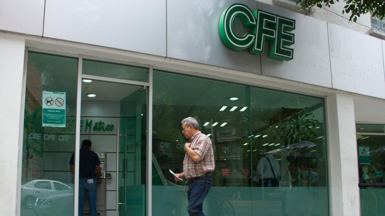 Titular de la CFE afirmó que empresas que operan gasoductos emprendieron demandas vs la paraestatal.