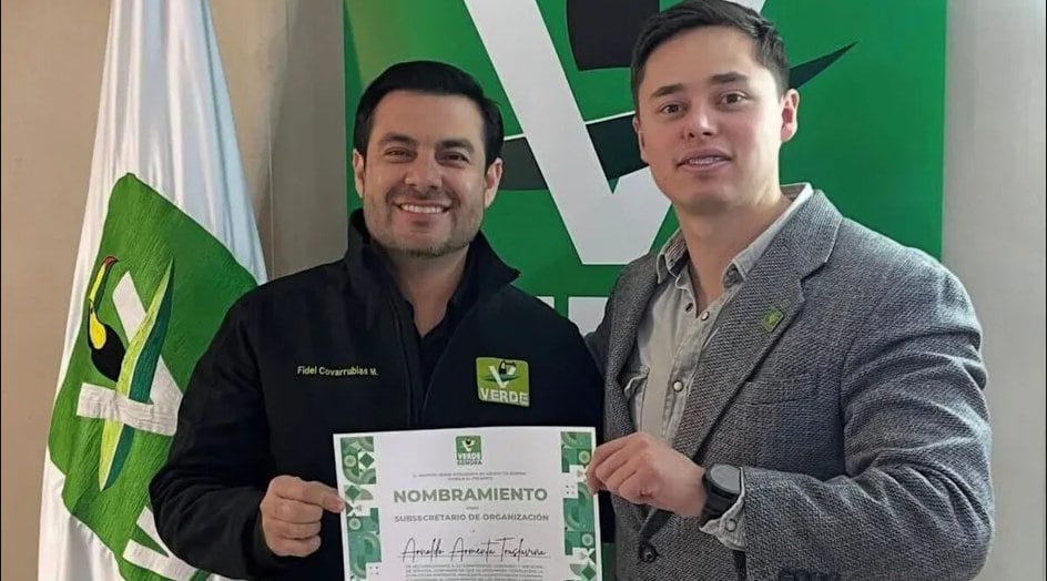 Líder juvenil del PVEM fue captado en pelea en taquería de Carin León