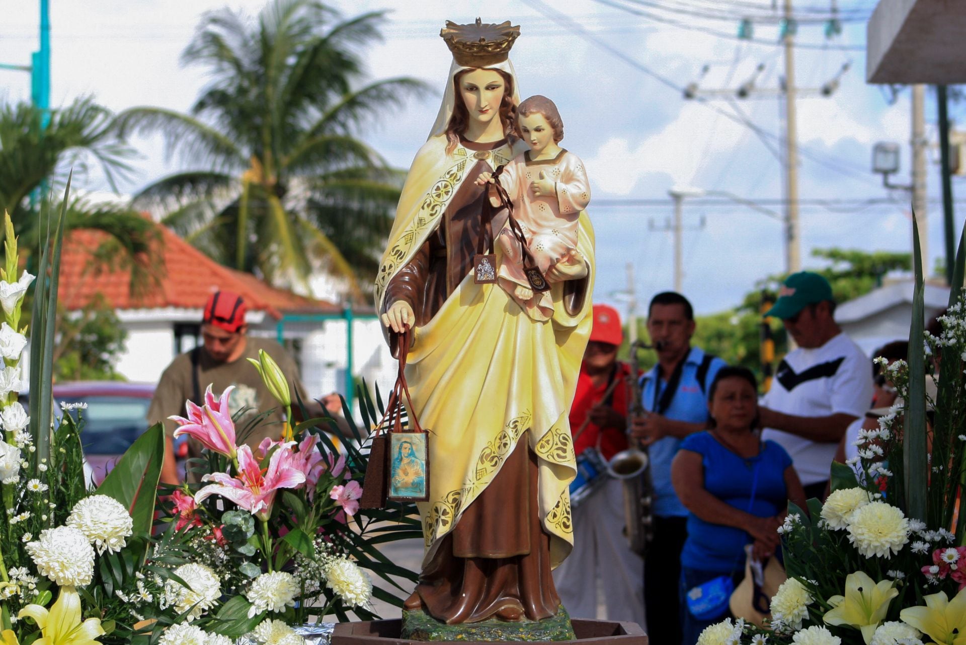 Veneración a la Virgen del Carmen
